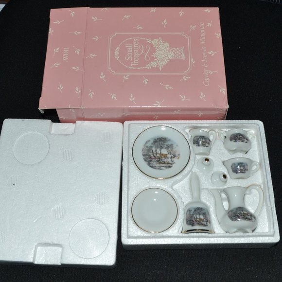 Avon Currier And Ives Miniature Tea Set In Box Home Decor - Picture 10 of 11